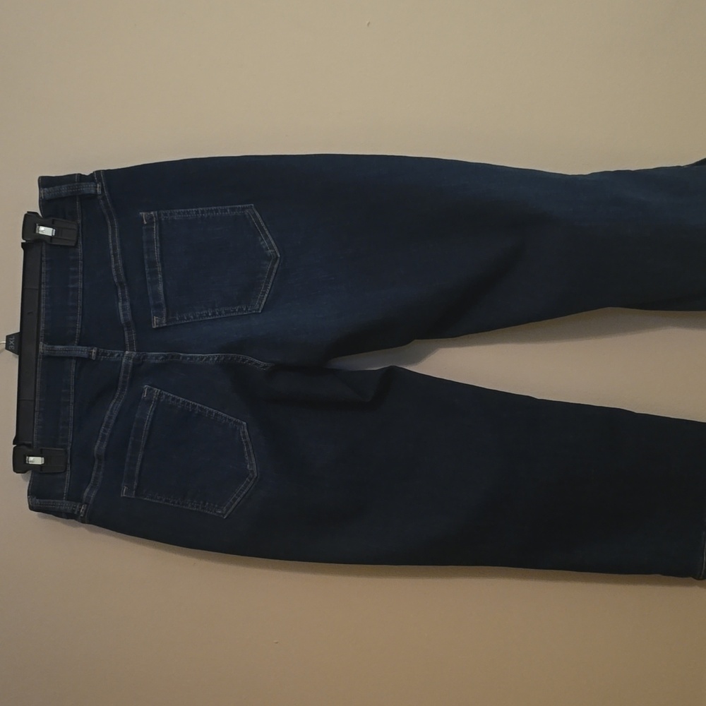 New Liz Claiborne Women's 6 Sara Crop Mid Rise Denim Jeans - Picture 4 of 9